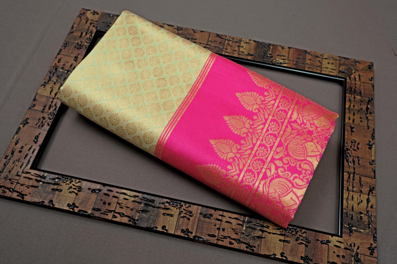 pitch butti banarasi  silk saree