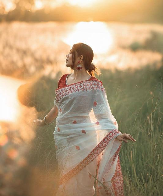 white n marron blazik cotton silk saree