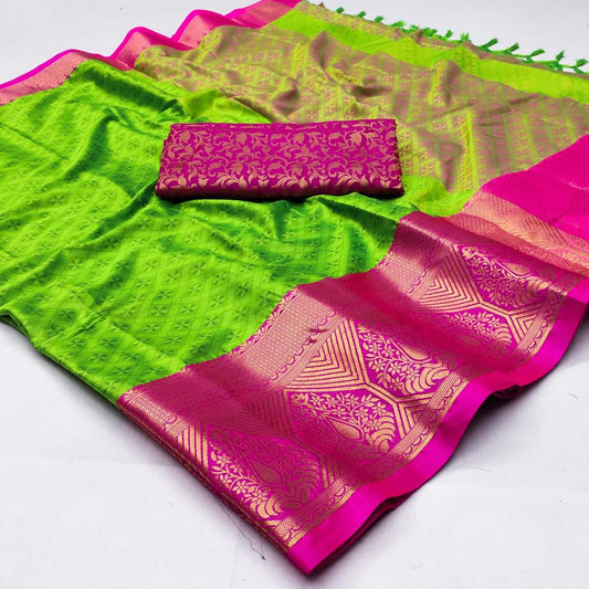 Beautiful Rich Pallu Tilak Blazik Cotton Silk Saree